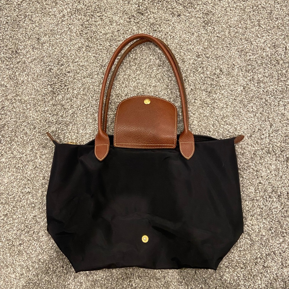 Longchamp Medium Le Pliage Nylon Shoulder Tote